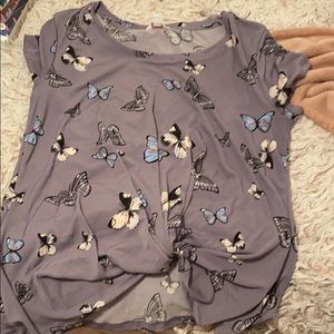 Short sleeve blouse twisted front